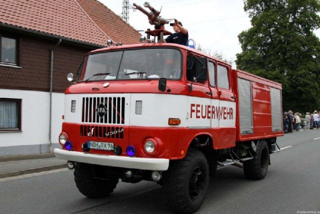 2010-08-15 Festumzug 750 Jahre Barbis (149)